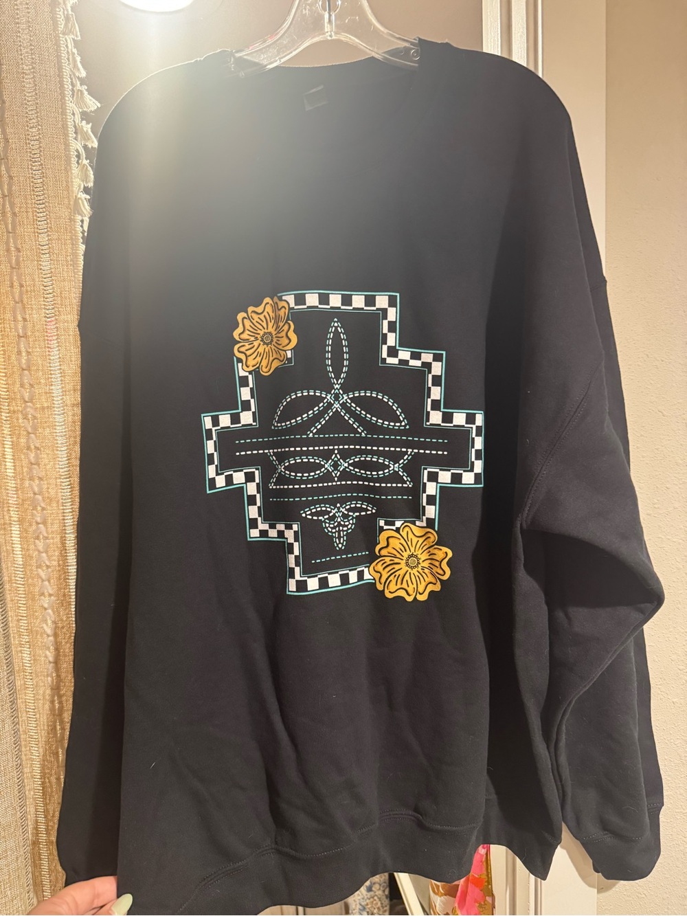 Women’s western print sweatshirt